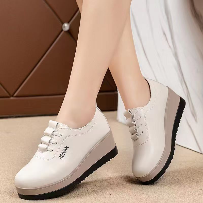 Zapato feminino de cuero REIVAN